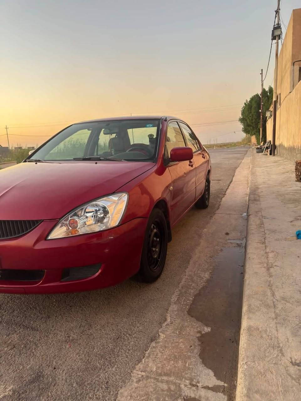 سياره لانسر موديل 2006 مكينه 1500 رقم نكليزي نجف بسمي 
السياره خير من الله 
العنوان بغداد 
السعر ٥٥
الاستفسار اكثر ***********
