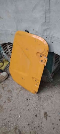 بوب للبيع مكانه الشعله سعر 100   07702885921