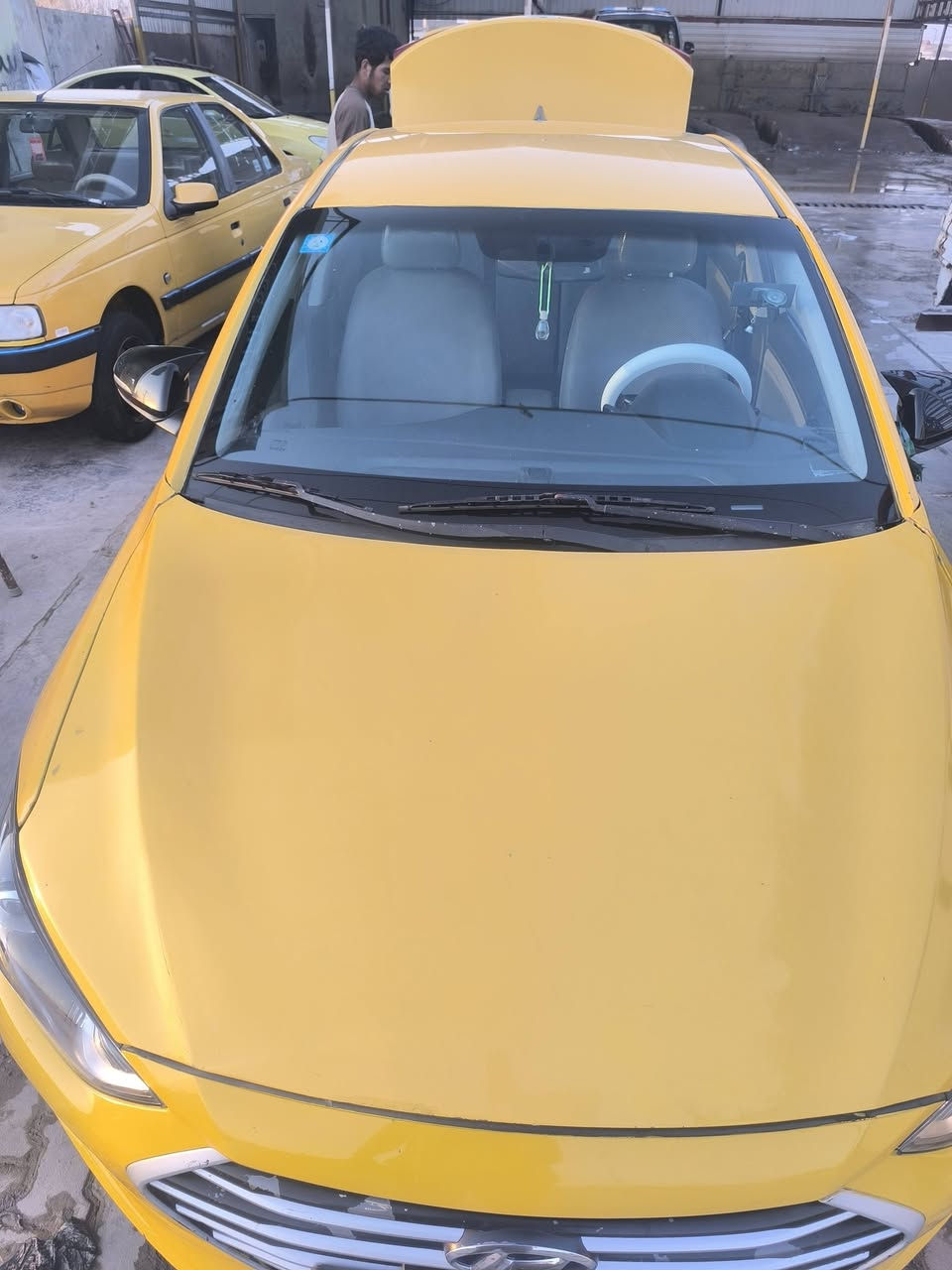 السلام عليكم سياره الانتره مريكي موديل 2018 سياره فول عده فتحه بسمي تحويل ثاني يوم مكينه 2000دوش الكيرATالمرغوب باقي تفاصيل تصل بل خدمه *********** صور حدث موجوده بل منشور
