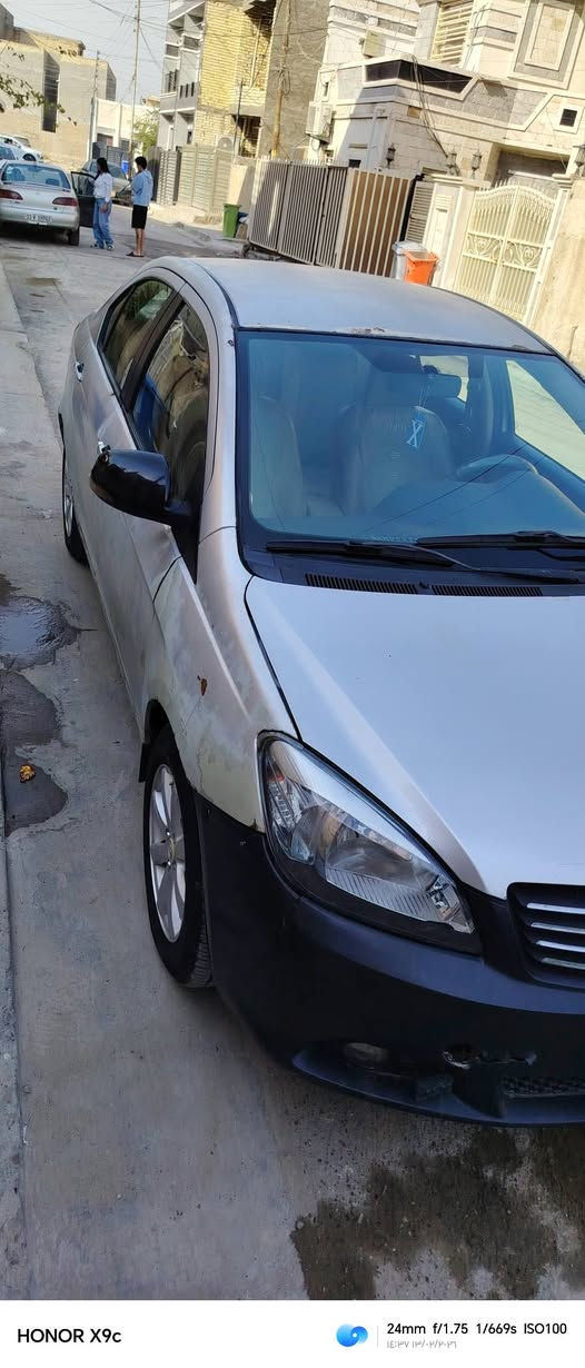 كريت وول فولكس موديل 2012 
مكينه كورلا يارس سياره خير من الله
الاتصال ***********
