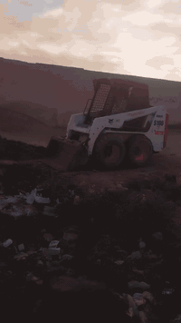 سلام عليكم من رخصت مدير لكروب شفل حجم ميه بوبكات موديل دعش جاهز ويه كيلتين شقال شرط لعنوان بقداد بسمايه تلفون ***********
