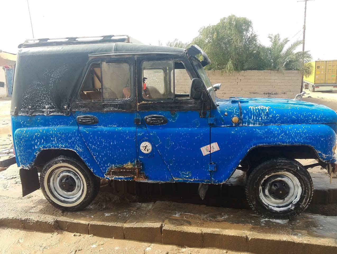 واز لبيع سعر 3 وبيها مجال ***********
