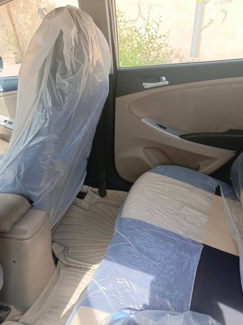 للبيع او المراوس اكسنت ٢٠١٦ ١٤٠٠ مكينه وقير كفاله شرط على الفحص تبريد وتدفئه باتري جديد تخم تاير بسمي مشروع وطني هزه جديده سنويه ٢٠٣٠ مصبوغه حزام بدون دواخل مكان السياره النجف اتصال واتساب ما متواجد بالفيس بوك
***********
