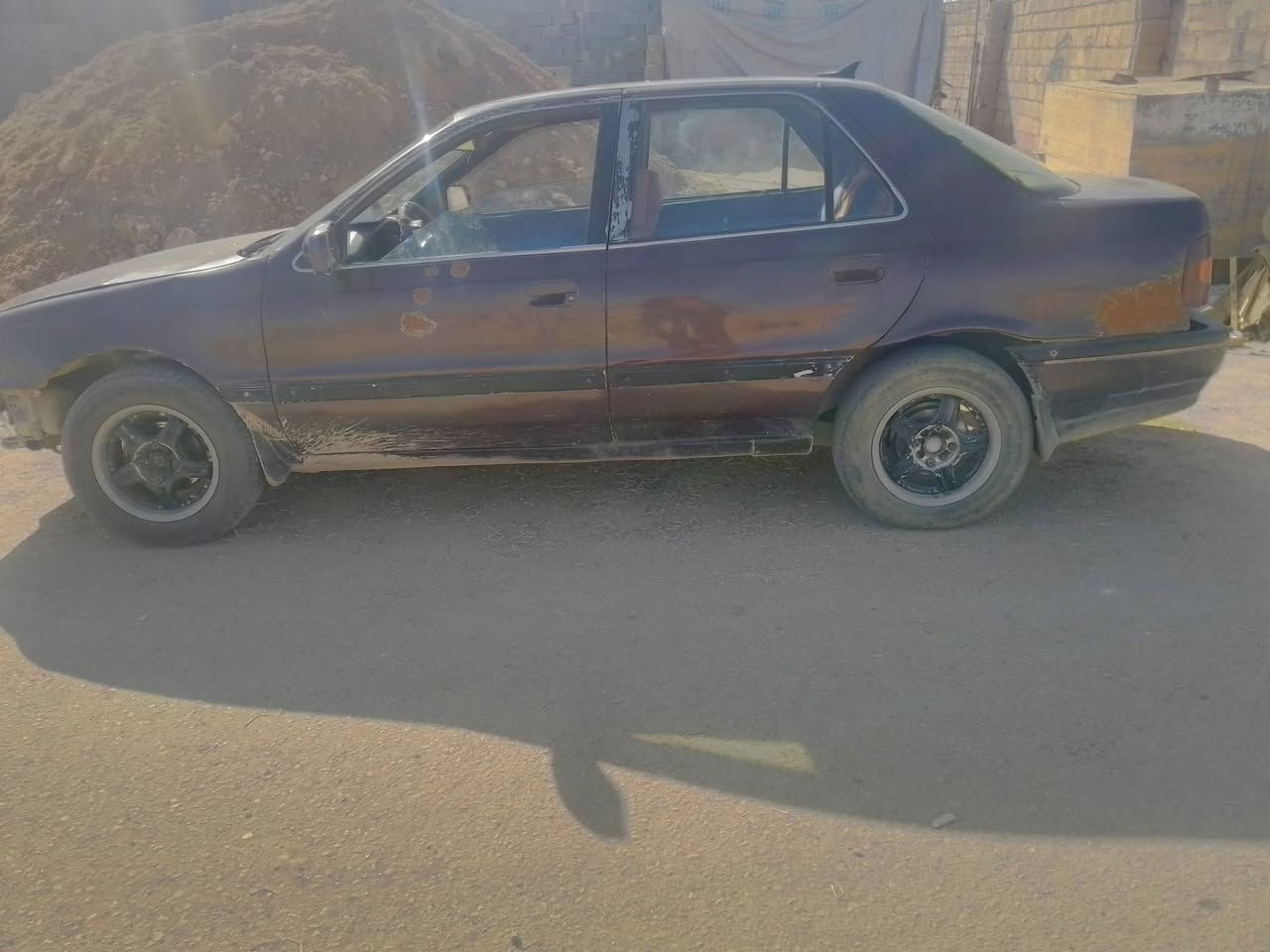 السلام عليكم ورحمة الله وبركاته هونداي النترا 91 رقم ألماني مابيها لا خياس ولا شي  مكفوله  سنويه 26شهر سابع  تحويل   للبيع  موجوده الانبار القائم حصيبه الغربيه حي غزه  ***********السعر 24وبيه مجال
