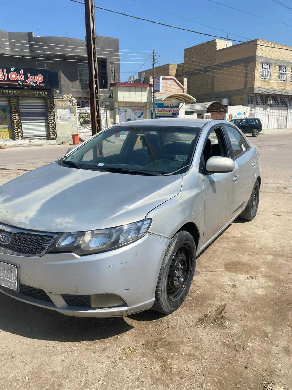 السلام عليكم سيارتوا 2013 خليجي بيها ضربات بسيطة  بأسمي رقم إنكليزي جديد السعر خاص
العنوان ناصريه 
الاتصال على الرقم ***********
