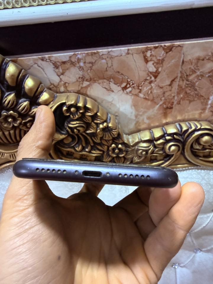 السلام عليكم للبيع
‏📱 iPhone 16 Pro Max – 256GB
🔋 بطارية 95% – نظافة 100%
بيه نقطة صغيرة بالشاشة ما تأثر
💰 1,150,000 قابل للتفاوض البسيط

‏📱 iPhone 11 – 64GB
🔋 بطارية 73%
💰 200 ألف (قفل)

📍 بغداد – الشعب قرب حسينية المصطفى
📞 ***********
