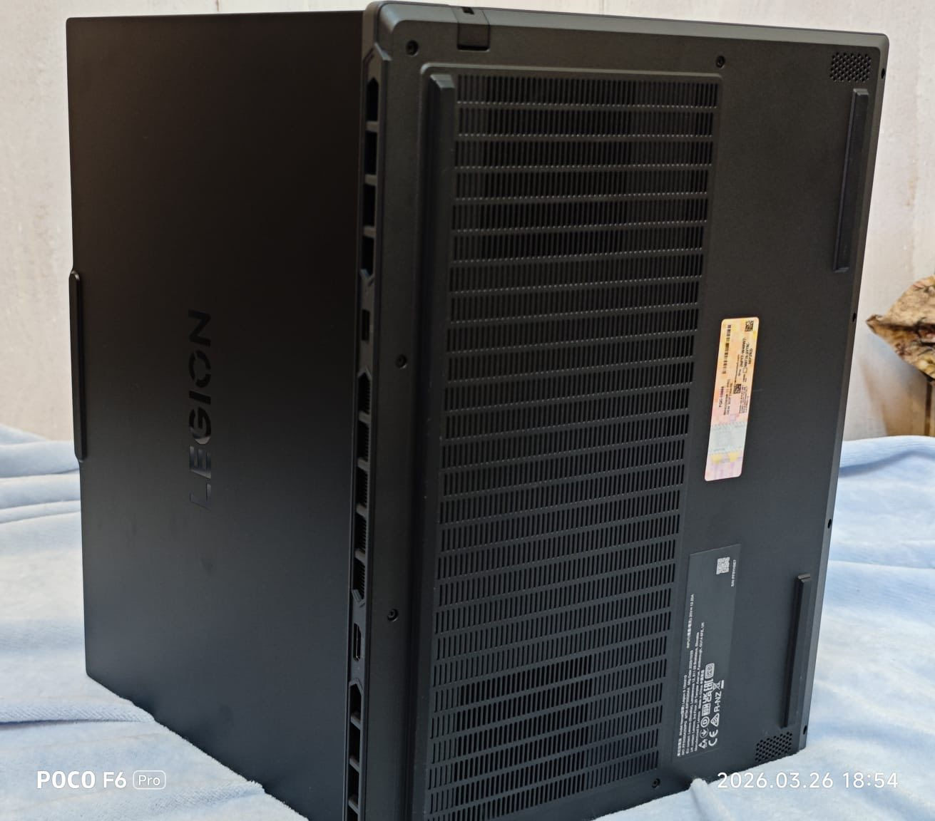 مرحبا. labtop lenovo legion 5 للبيع الاستخدام اقل من 48 ساعة
Lenovo Legion 5 15IAX10

CPU - Intel®️ Core Ultra 9 275HX 

GPU - NVIDIA®️ GeForce RTX™️ 5070 8GB GDDR7

15.1" WQXGA 2k 165Hz, hdr 

RAM - 1x 32GB SODIMM DDR5-5600 

STORAGE - 1TB M.2 2242 PCIe®️ 4.0x4
 مكاني بعقوبه   
متواجد واتساب ***********
