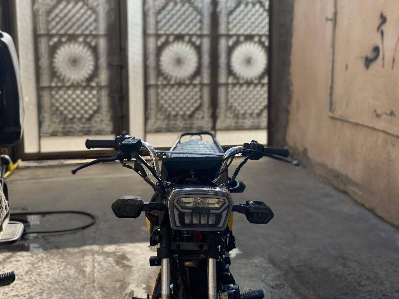 سلام عليكم دراجه للبيع سكنر العسر450بيهه مجال كربلاء شارع حولي 
***********
