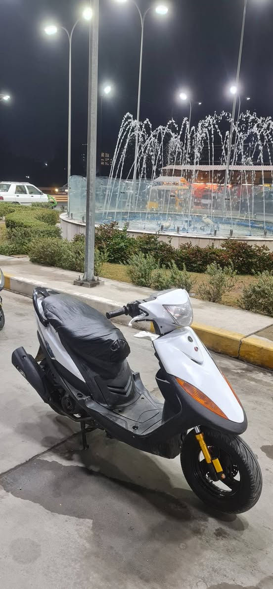 سلام عليكم
ماكس عدله بلادية سلف وهندر مناقصه شي 
شلعه معدل تشلع تشلع
السعر 550 وبيهه مجال 
مكاني الشعب 
***********
