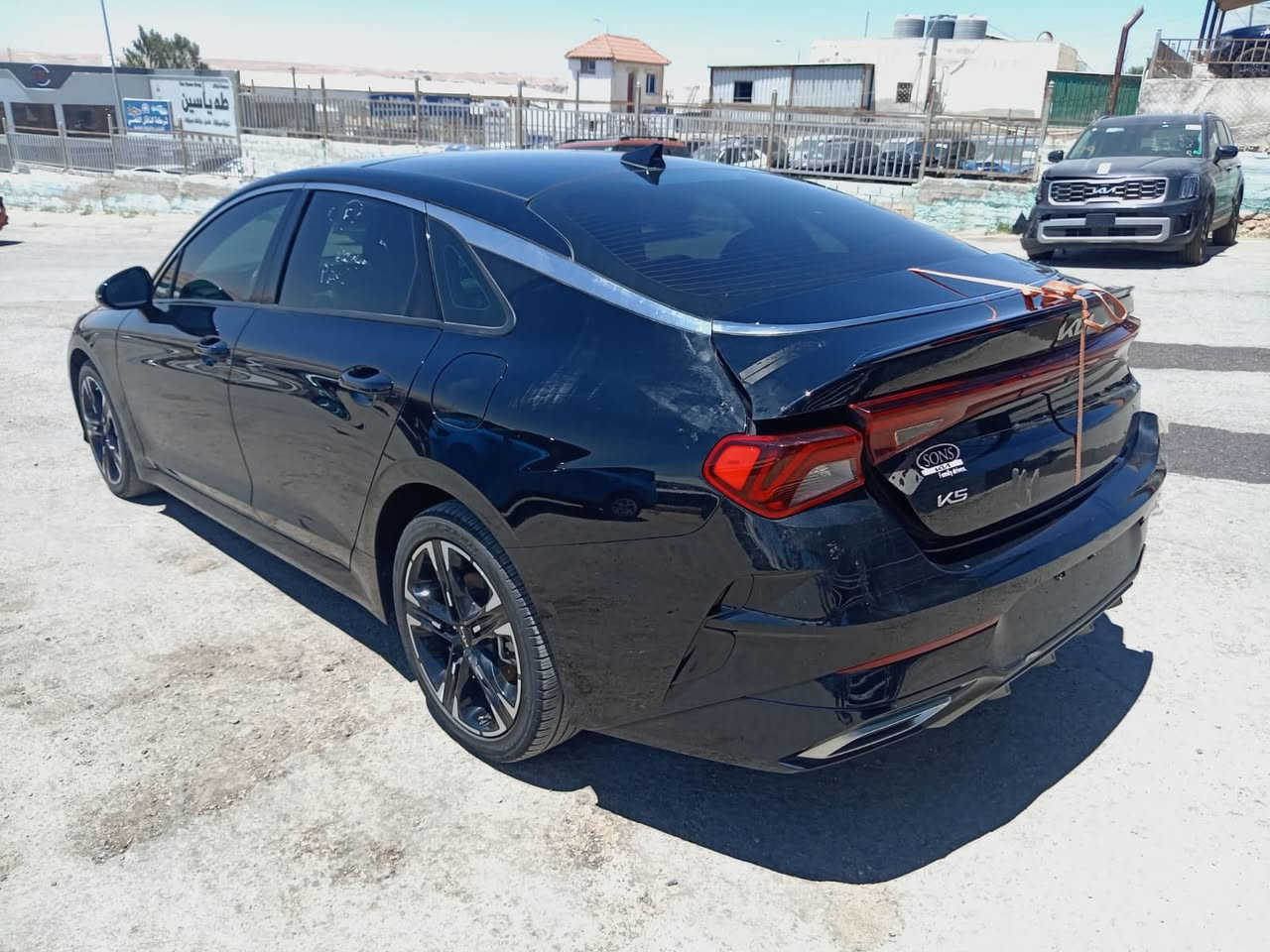 بسم الله الرحمين الرحيم.                                 

نوع السيارة🚘✅ K5 جتي لاين  الموديل 2024.     

حجم المحرك🚕🚕🚕1600 تيربو🚦🚦.                                                                  

.             اتصل وتدلل بالخدمة   

السيارة موجود ✅بالاردن  🚗المنطقة الحرة الزرقاء                    

الضرر واضح بالصور ✅بدون ارباك  🚘السيارة تشتغل وتمشي.   

الاستفسار او التصال  على الرقم  ***********             

او مراسلة واتساب على الرقم الاردني 00962797080658. 

عنوان المعرض🛣️🛣️⬅️شارع 18 شمال المنطقه  الحرة🚗🚗🚗.                
         
السيارة🚙🚙🚗🚘مكفولة من الصبغ✅✅
