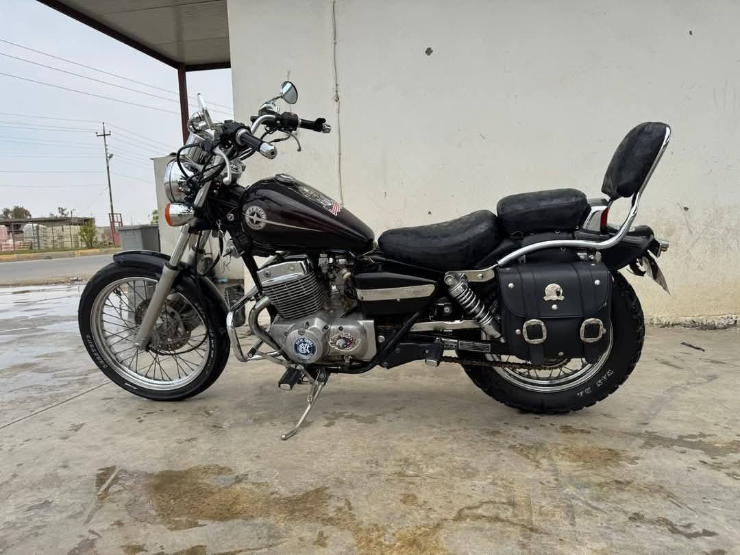 السلام عليكم دراجه للبيع 
رايبل كلاسيك هوندا ماكينه عدله بستمين بشرط ما مفتوح السعر اتصل ***********
