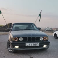 بي ام دبليو ٥٢٠ • ١٩٩٠ • جير عادي