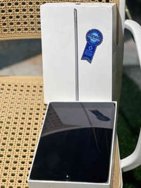 ايباد ٩ • ٦٤ • جديد