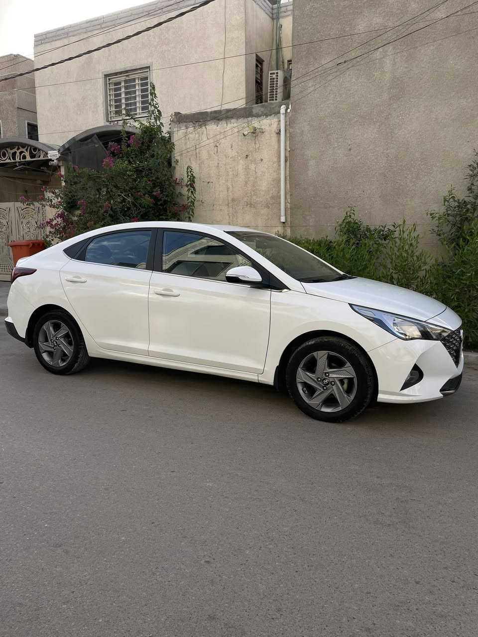 هونداي اكسنت 2022 خليجي مكفولة
ماشية 24 الف km فول مواصفات 

محرك 1600 دوش السعر 137 

بغداد المنصور ***********
