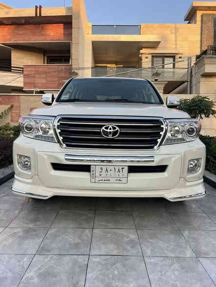 لاندكروز 
موديل 2013
مكفوله صبغ وبارد
فول مواصفات
بصمه
فتحه
ومواصفات لاندكروز معروفه
السياره حيل جديده ع ايدنه
كير ومكينه مكفولات
كشرها جديد شريط ما طابع
السياره بلاديه
عنوان بغداد حي الحسين
السعر39 الف
***********
