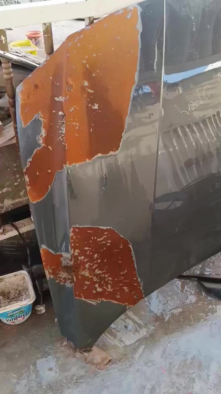 السلام عليكم غراض مال النترا موديل 24 لو 25 البيع لون البنيد رمادي غامق يعني سمنتي ودعاميه هم نفس لون 
*********** وحته لون سياره موجود
