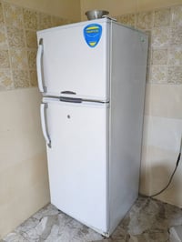 ثلاجه جبيره • شغال • فلوجه السكنيه