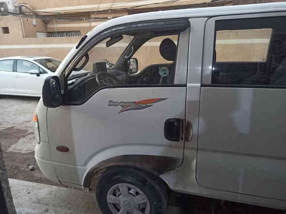 كيا حمل مسكر دبل قمارة
موديل 2010 رقم بغداد انكليزي محرك جديد 
السعر 125 للتواصل 
***********
