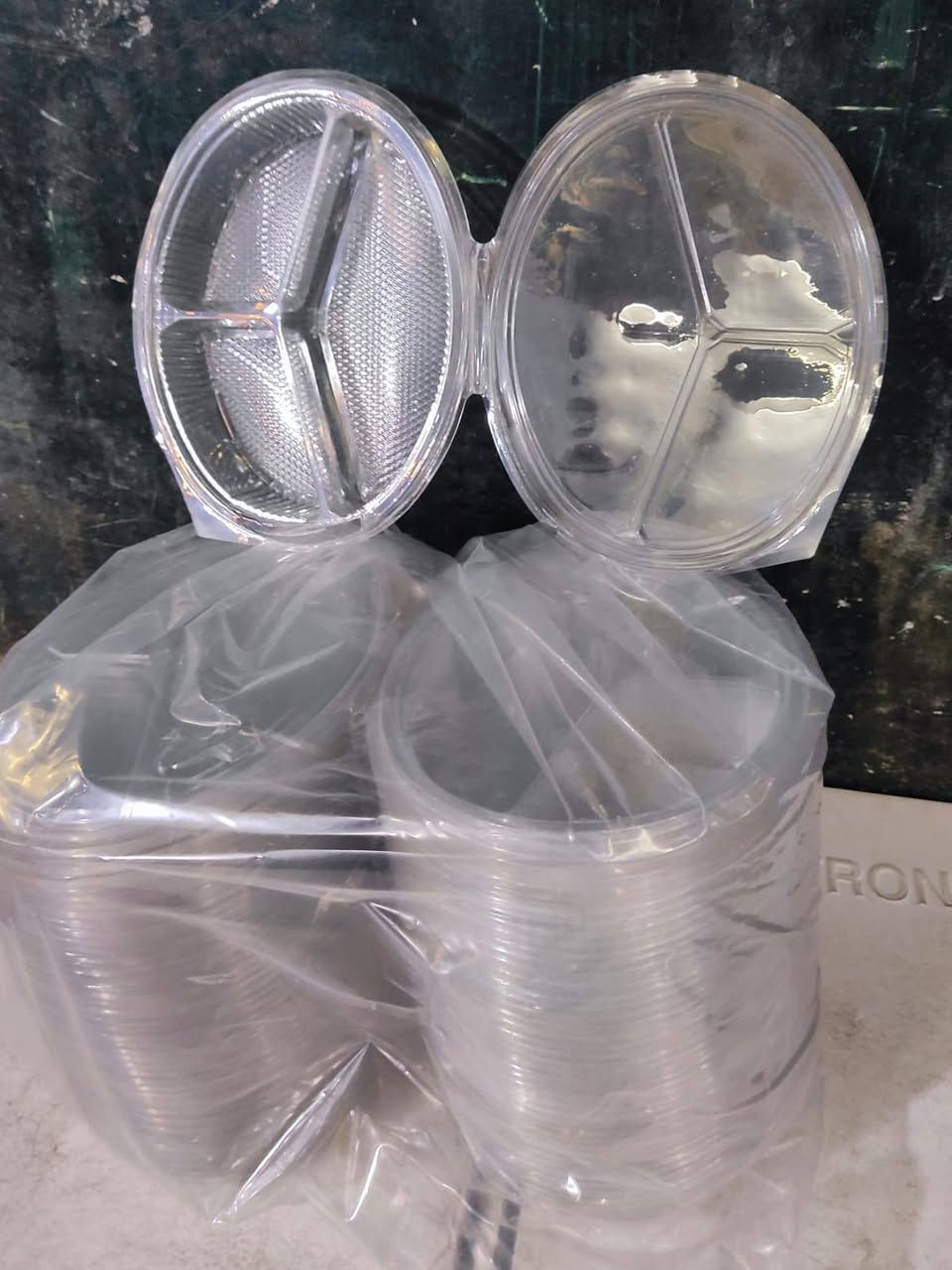 السلام عليكم 
ماعين سفري كل مئة قطعة ب ٤ و ربع 

الشراي يتفضل يتواصل مع صاحب الرقم اني مكلف بالنشر 
***********
مكان بغداد -كاظمية
