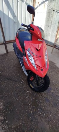 ماكس جي تي ار نضيفة نكرة سلف بكل وقت كهربائيات شغالة بيها نقوصات بسيطة...