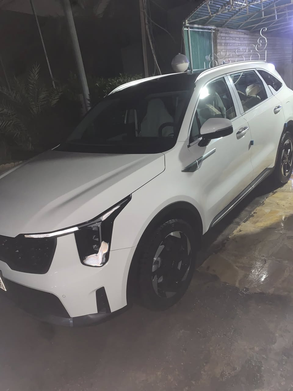 سلام عليكم من رخصت الادمن المحترم
كيا سورنتو موديل ٢٠٢٤
سياره على ايدينه زيرو خليجي 
محرك 6 سلندر 
فول مواصفات عدى الفور ويل 
ماشيه٢٦ الف بسمي السياره 
مكفوله من الصبخ ول جلخ ول بارد 
كفاله عامه تاخذه للسونار تفحص 
سعر سياره ٣٤.٥ اربعه وثلاثين ونصف بيه مجال 
مكاني بغداد 
***********
