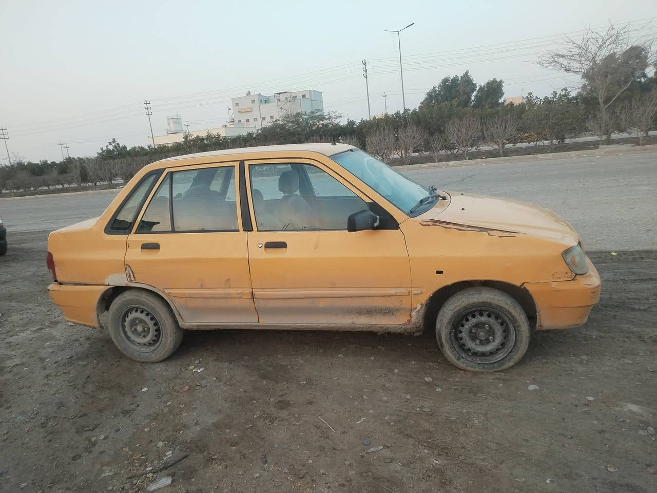 سلام عليكم سايبه موديل ١٢ للبيع لسعر 17 وبيه مجال مصفره هئيه وقرامات الشراي يتصل ***********
