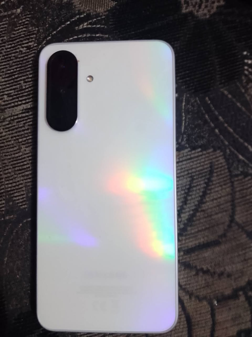 سامسونك اي 36ذاكره 256جهاز مكفول من الشخط سعر 260وبي مجال قليل مكلف بل نشر ***********
