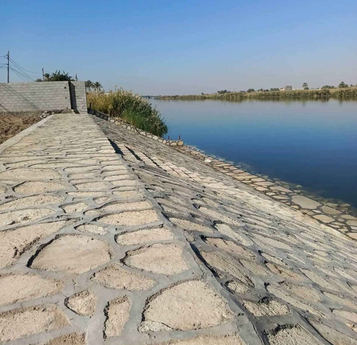 ***********‬‏عمل حجر
الهم صلي على محمد وآل محمد 🌺
