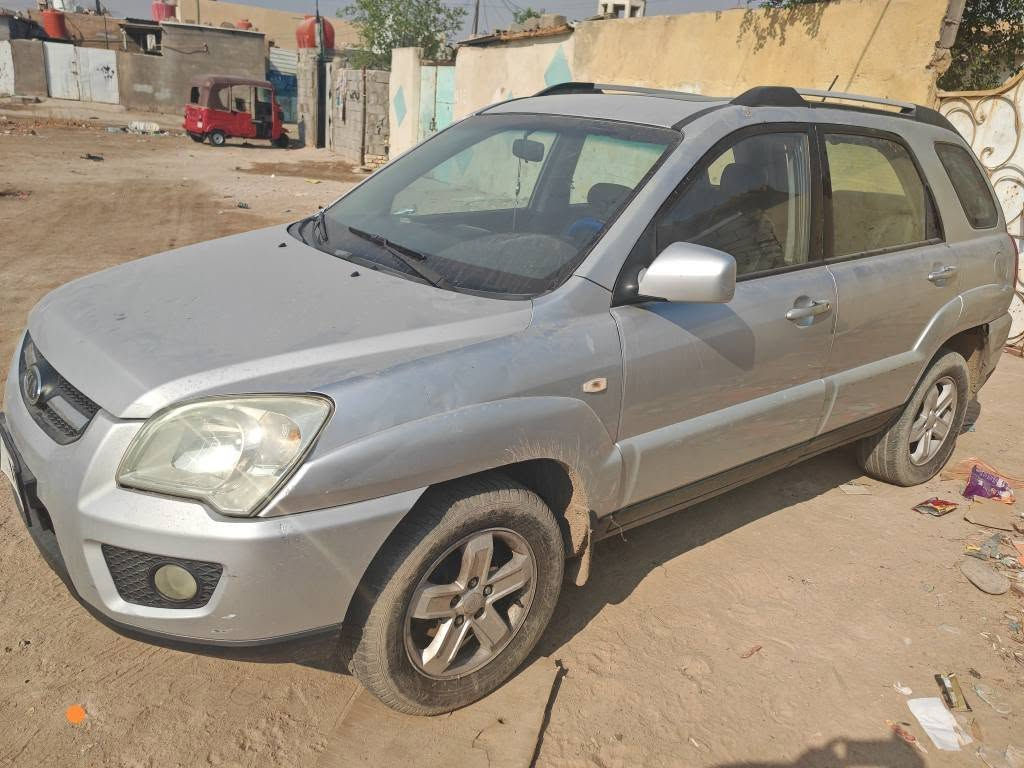 سيارة سبورتج 2007 مكينة گاز
سيارة ابيعها ادوات كوم حديد 
مكان السيارة . البصرة 
السيارة جفتتها قبل اسبوعين 
وبعدهي بيها تبخير
السيارة شغالة كهربائيات وتبريد ثلج 
السعر 25$ ورقة مستعجل على البيعة 
اكرر ابيعها ادوات كوم حديد فحم 
الشراي يتصل بالرقم ***********
لا تراسلوني على الفيس الشراي يتصل البصرة, العراق
