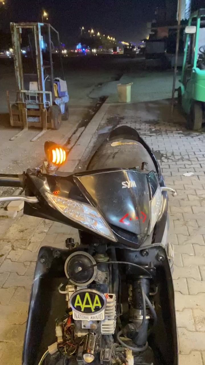 سلام عليكم دراجه سكنس بوشه  58 الدراجه مفتوحه مره وحده  دراجه سلف هندر كله شغال  ضفيره كلها شغاله صالنصه FM وطلق معدل ونهضه يشكن الكاع  مراوس شعندك مرواس نزل حسب القناعه او بيع  مكان نجف تعال خاص وبيك خير وتدلل او واتساب ***********
