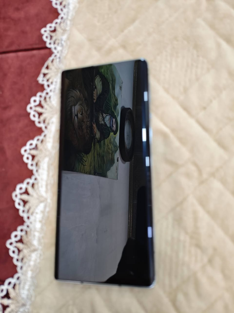 السلام عليكم
جهاز دوكومو  كواست شارب 6
صناعه ياباني  معرب بل كامل 
بطاريه5000 ملي امبير 
معالج  قوي 888
ذاكره  128    الذاكره العشواءيه  12
الشاشه  تدعم  240 هيرتز   
سعر 225  وبي مجال  بصيط  
شاشه من حنيه 
***********
