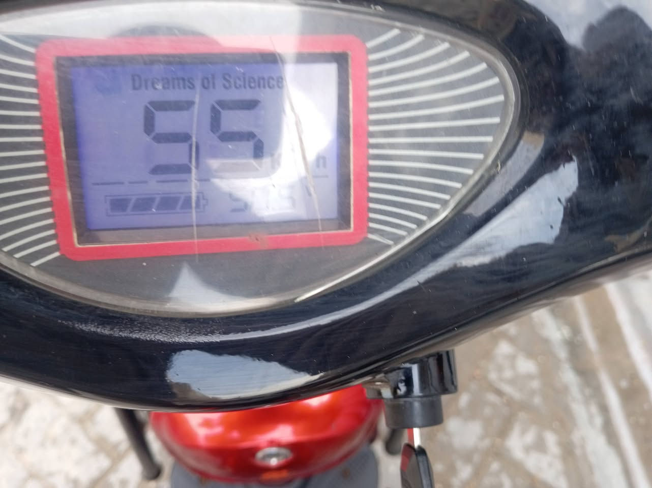 دراجه شحن للبيع نضيفه عنوان مدينت الصدر *********** ممتواجد فيس
