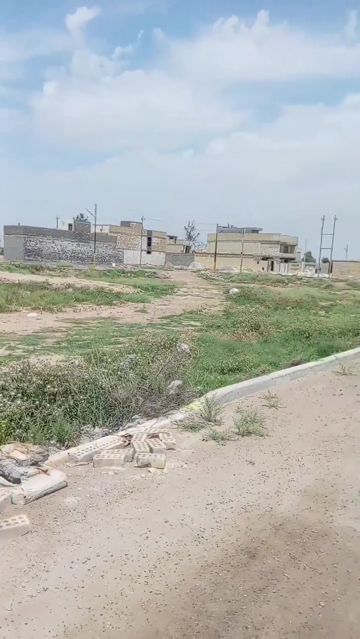 قطعة أرض للبيع زراعي سند ٢٥ مدخل حي الداخلية ***********
