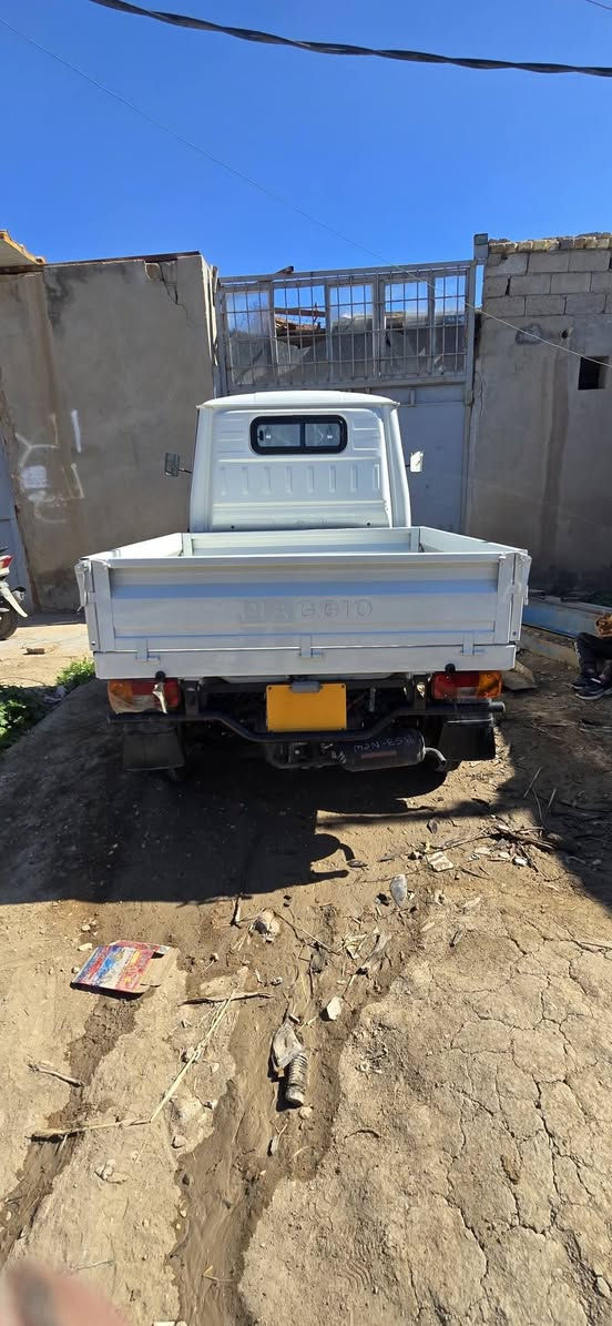 السلام عليكم للبيع موديل ٢١وكيل ماشيه كيلو متر فقط اوراق اصولي جاهزه من كلشي مكاني ديوانيه ***********
