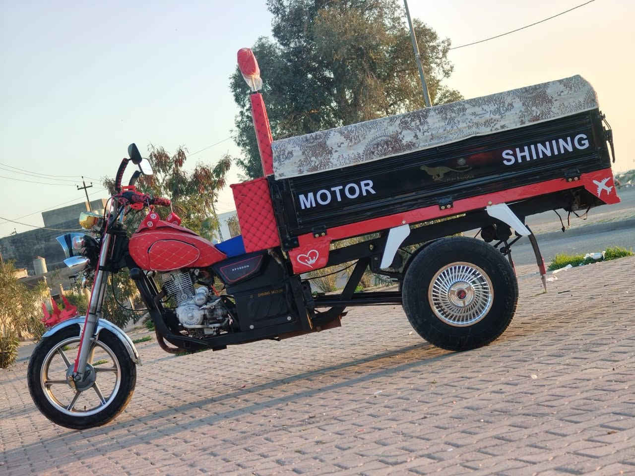 ستوته للبيع موديل 21 بليته ومنفيس محرك 23 نظيفه بدون عيب شراي خابرني مامتواجد عل نت *********** 
مكاني كركوك
