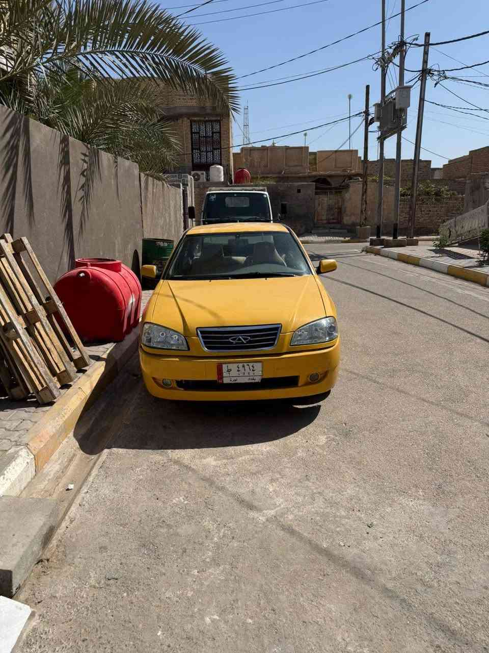 شيري كوين موديل ٢٠١٠ گير محرك بل الكارتون محرك حاوية جديد تخم تاير جديد باتري جديد كهربائيات كلها شغالة التبريد عوزة بس غاز هيئة و غرامات مصفرة تحويل مباشر رقم بغداد مكان السيارة محافظة السماوة قضاء الرميثة السعر ٣٠ و بيها مجال الأستفسار على الرقم ***********
