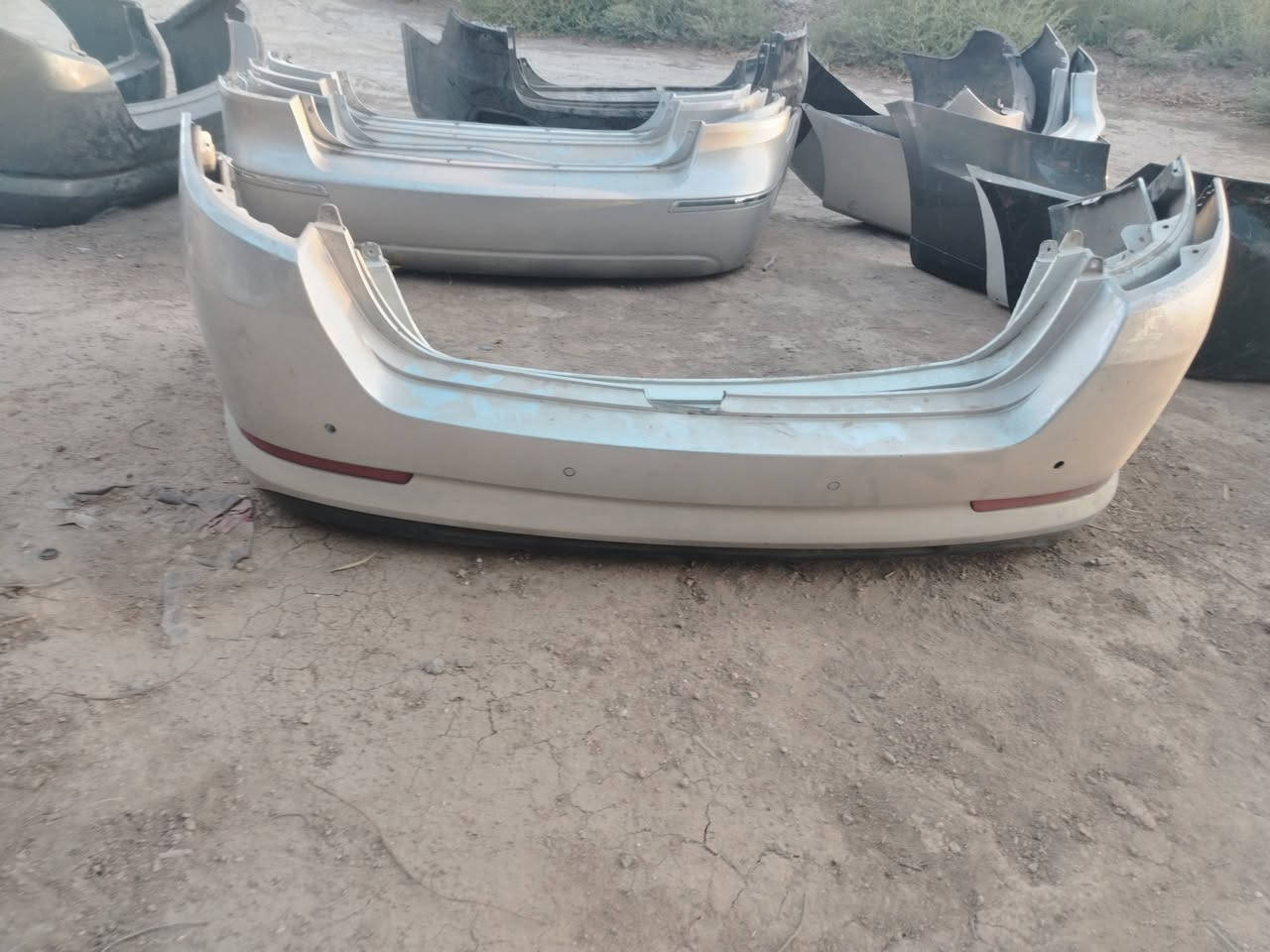 جمله فقط
وجبه دعاميات جديده
سوناتا  عضم النترا  توسان اوبتما مضلع وعادي 
النترا ال N
امامي وخلفي 
***********

