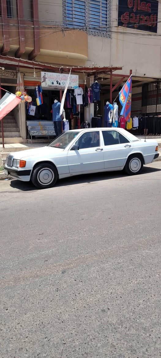 190 موديل 91 سياره ابسمي هزه جديده رقم دولي بيها اثر كابريته مال سوبر تبخير ماتنقص السياره فول عادي ثاني يوم تحويل السعر 39


**إذا كنت صاحب هذا الإعلان وتريد حذفه لأي سبب، رجاءا أرسل رسالة إلى الدعم الفني**