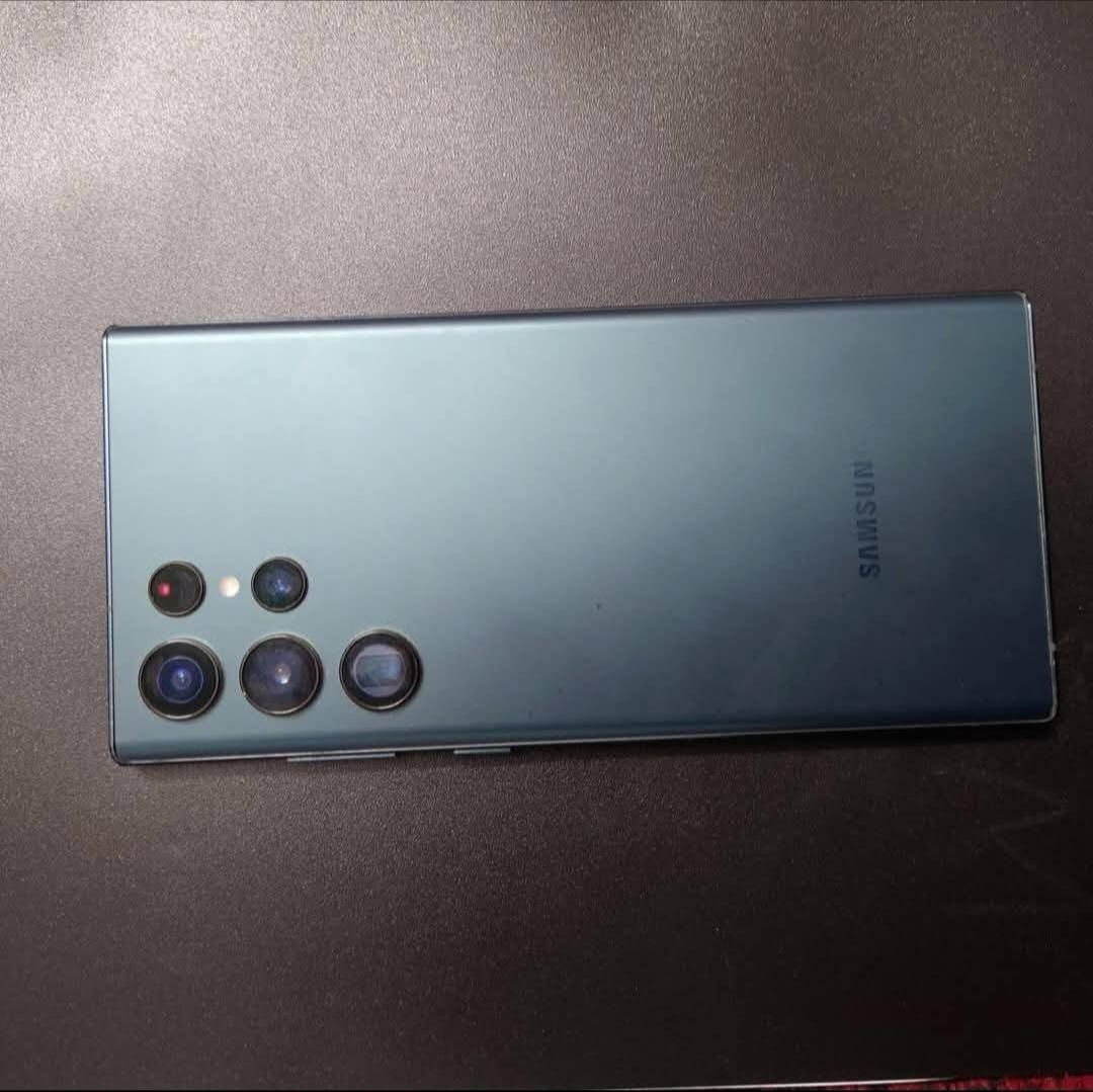 📱 سامسونگ Galaxy S22 Ultra
💾 ذاكرة 256GB
🛡️ ضمان عين الفهد
📦 الجهاز نظيف وفحص كامل
⚡ سريع وما يعلّق
📸 كاميرا كلش حلوة
🖥️ شاشة واضحة وألوانها قوية
🔋 بطارية زينة للاستعمال اليومي
💯 الجهاز مضمون وما بي شي
💰 السعر 650
📍 للتواصل والحجز 
***********
