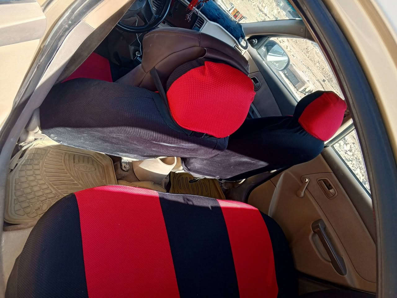 سلام عليكم كيا ريو 2011 امريكيه حادثه جامالغ امامي محرك 600 رقم بغداد ناحيه الرشيد المحموديه السعر 75 وبيه مجال رقم هاتف ***********
