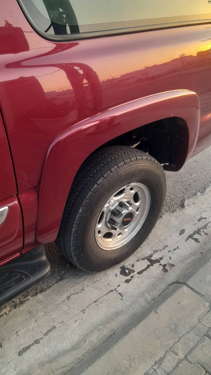 سلام عليكم  من رخصت مدير لكروب جمسي  فحل  موديل  ٢٠٠٠٤ مكين  ٨١٠٠ كفاله بدي منل طخه اوزلق  سياره حديده  دخول جديد للبيع فقط مكاني واسط *********** بي واتساب السعر ١١٠
