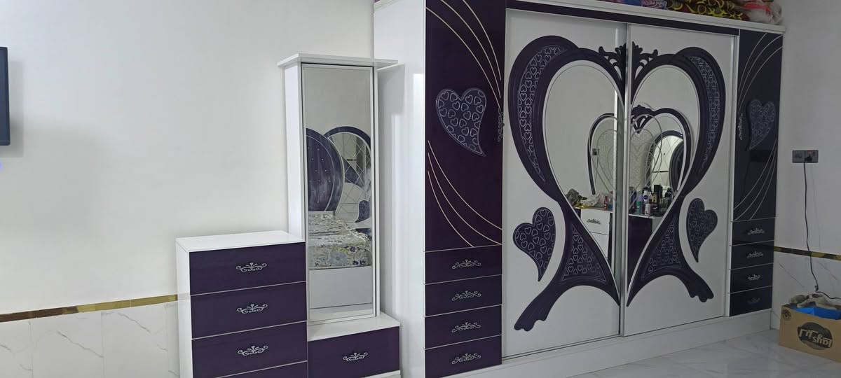 للبيع ***********
