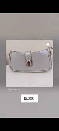 حقائب نسائية • تصاميم أنيقة • توصيل لجميع المحافظات