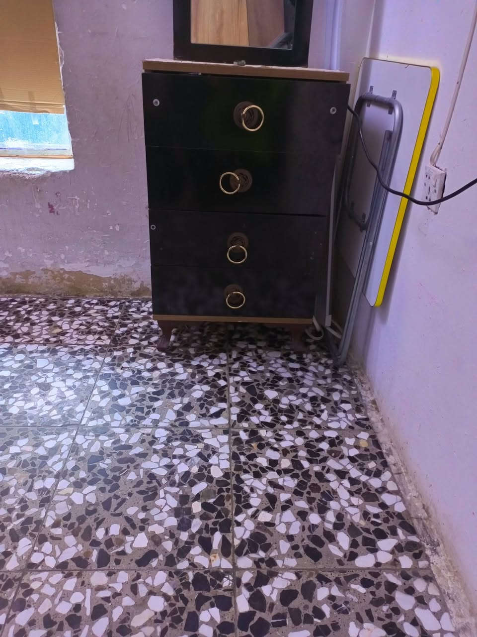 غرفة تركية مستعملة 7قطع نضيفة للبيع سعرها 250 الف 
للتواصل ***********
