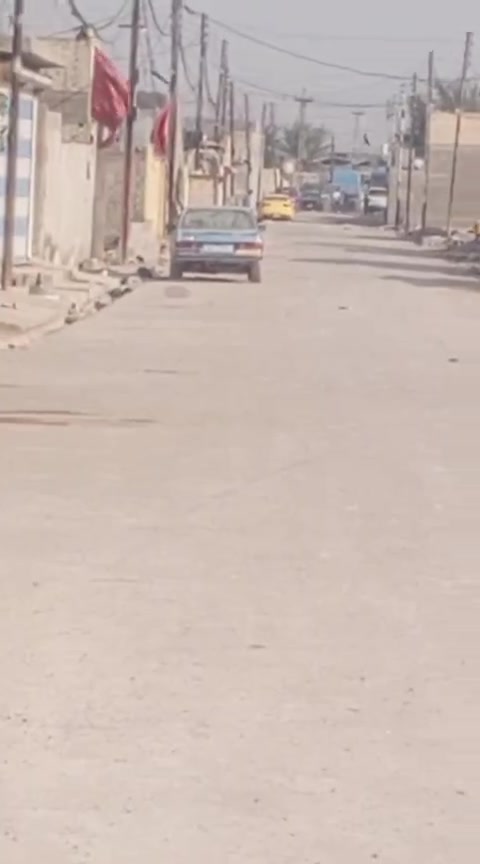 السلام عليكم بيت للبيع حي النصر حي دجله خلف المعارض كل الخدمات متوفرة 100متر
***********
