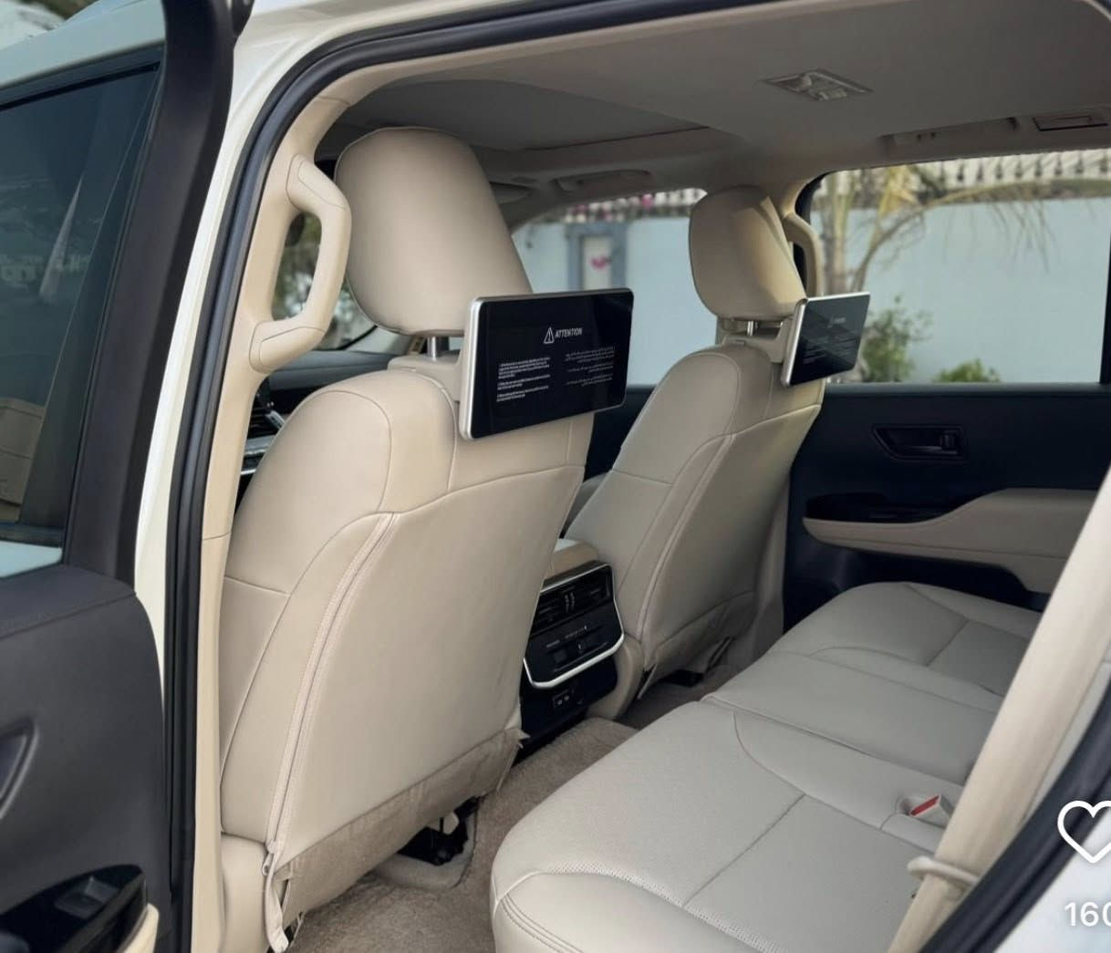 لاندكروزر GXR موديل 2025 LIMITED S
ماشية 10,000 كيلو متر

رقم سليمانية مميز

كامرتين 

رادار 

فول مواصفات
بعدها بحالة الشركة كانها جديدة مابيهة اي شخط
ضمان 14 تبديلة دهن وفلتر مجاناً
المكان ديالى المقدادية
للاستفسار ***********
