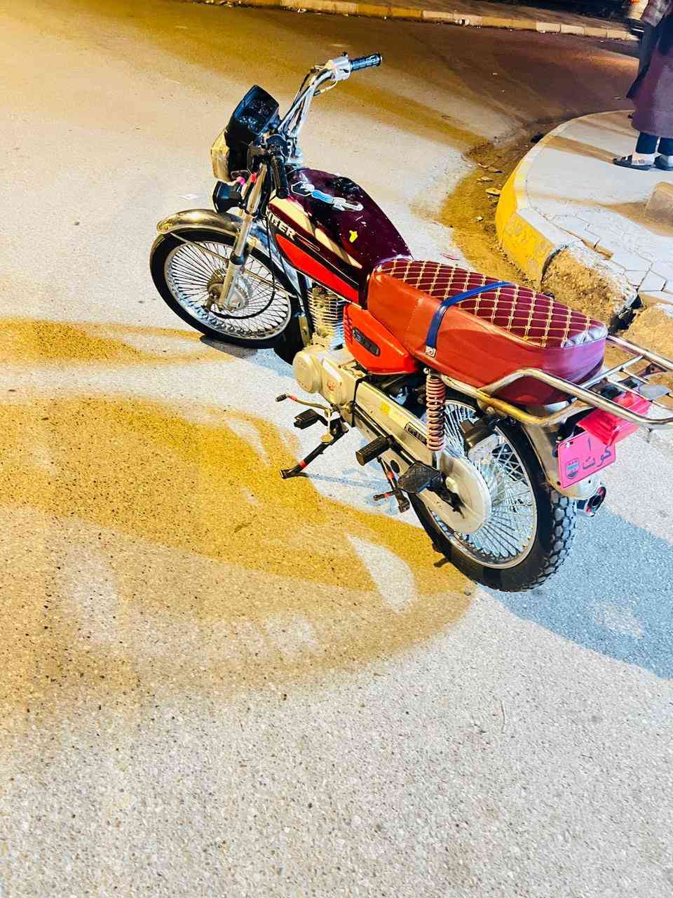 دراجة اربعه كير تايكر موديل عشرين كلشي شغال أوراق كامله مكان حفريه سعر 500 وبيها مجال الخاص مفتوح وهاذة رقمي ***********
