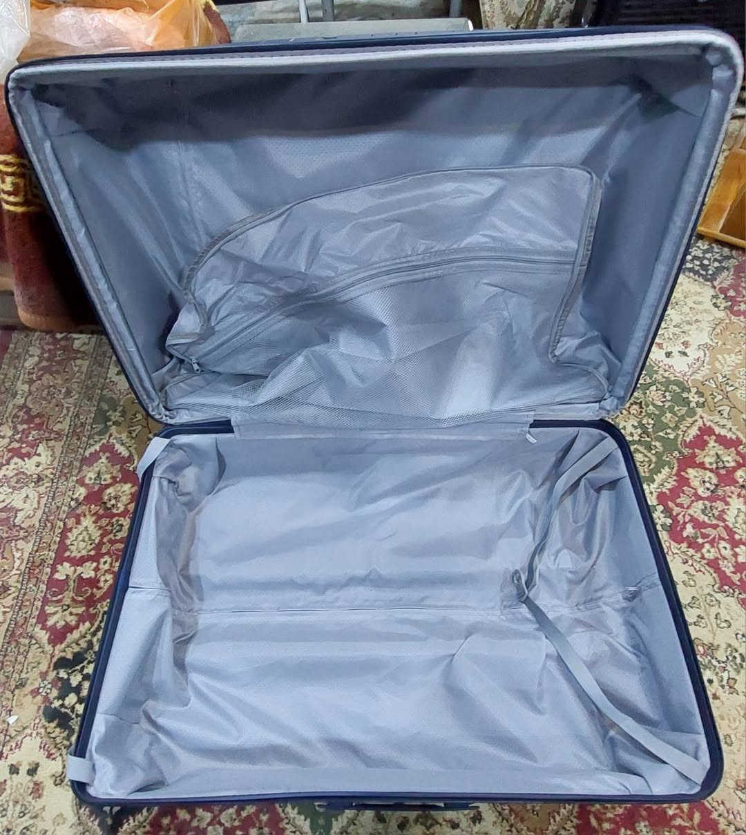 جنطة حجم كبير مامستعملة ابد ماركة كربلاء, العراق


**إذا كنت صاحب هذا الإعلان وتريد حذفه لأي سبب، رجاءا أرسل رسالة إلى الدعم الفني**