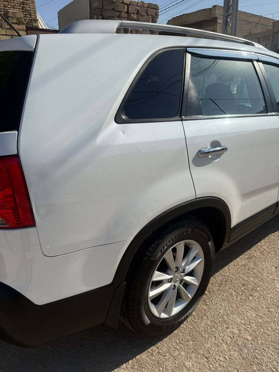 سورنتو موديل 13 وأرد أمريكي رقم بغداد انكليزي السعر 153 مكان السيارة العماره  ***********
