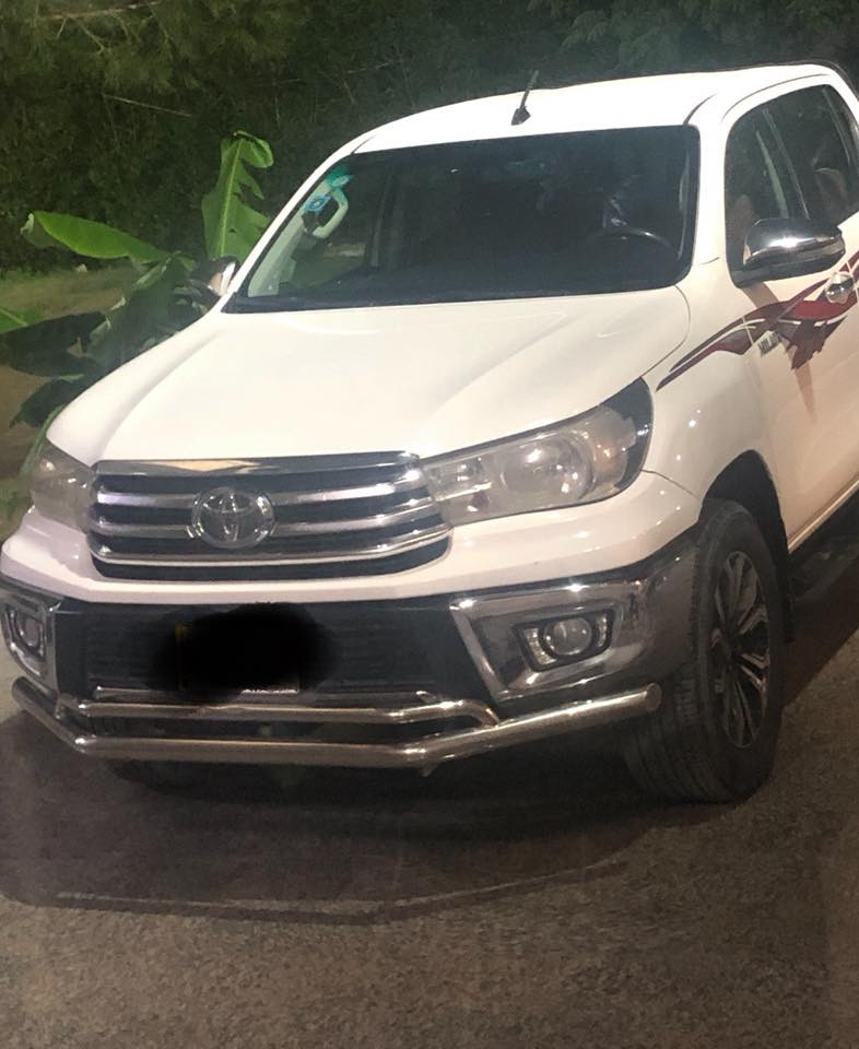 سلام وعليكم.
هايلوكس ٢٠١٧فورويل كويتيه السياره مكينة نظيفة  لا تنقيص ولا تبخير رقم بغداد بسمي تحويل ثاني يوم سياره بيهه {جاملغ وبنيد مبدلات اصليات مال تفصيخ}بدون صبغ السيارة تبريد قطعتين تخم تاير صدر جديد السعر 223$وبيهه مجال حك الجية مكان سيارة بغداد 
للاستفسار:
***********
